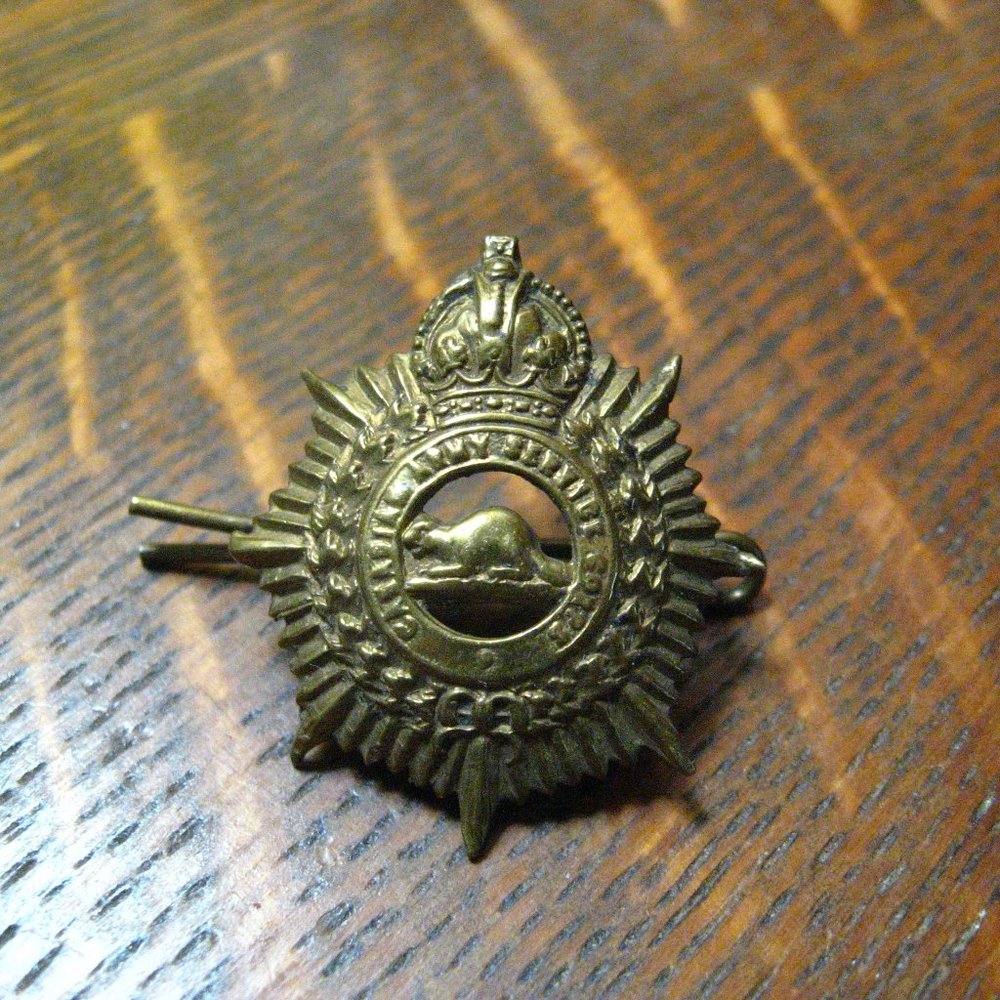 Canadian Army Service Corps Antique Hat Badge